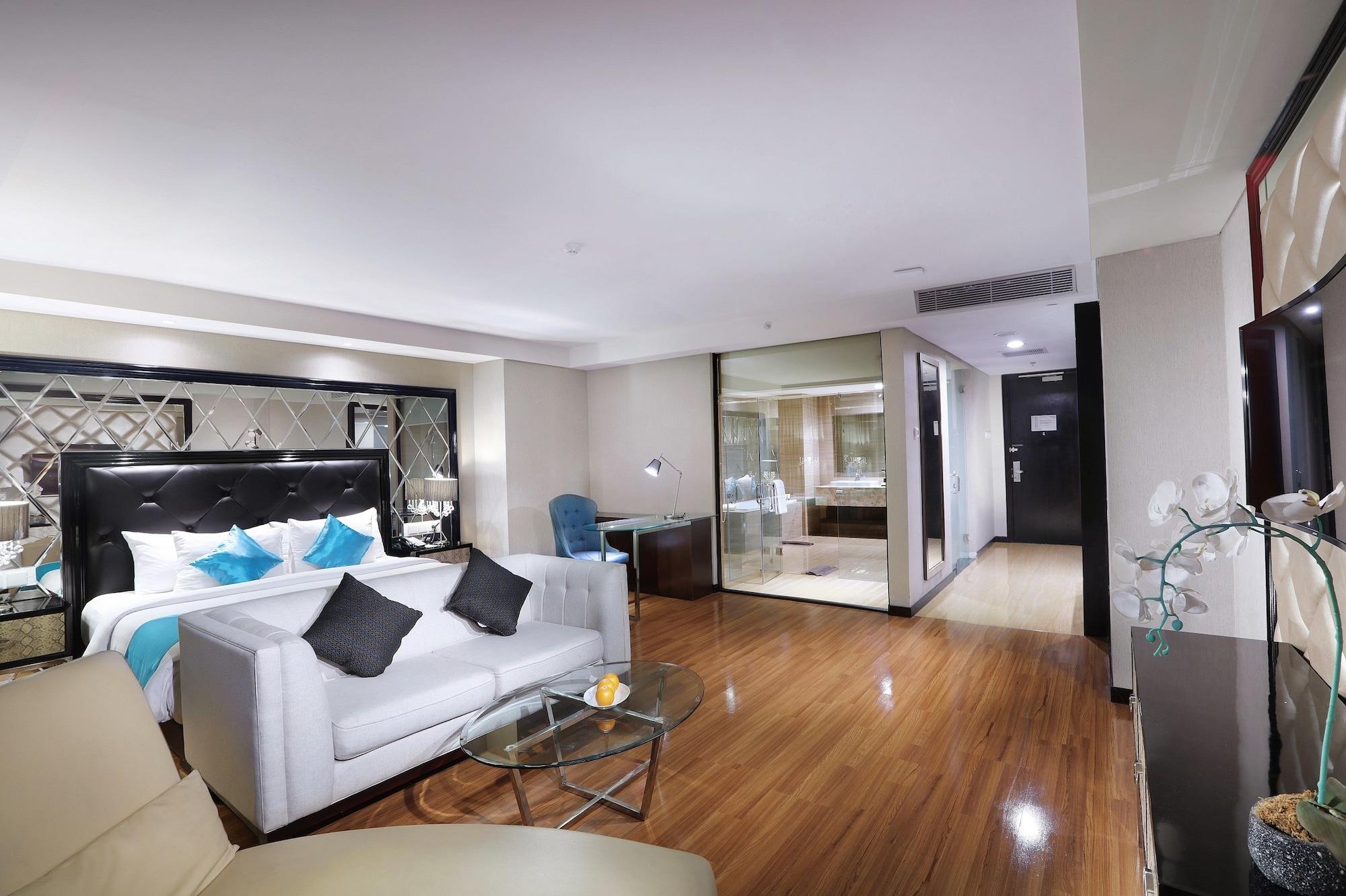 The Alana Hotel & Convention Center Solo By Aston Exteriér fotografie