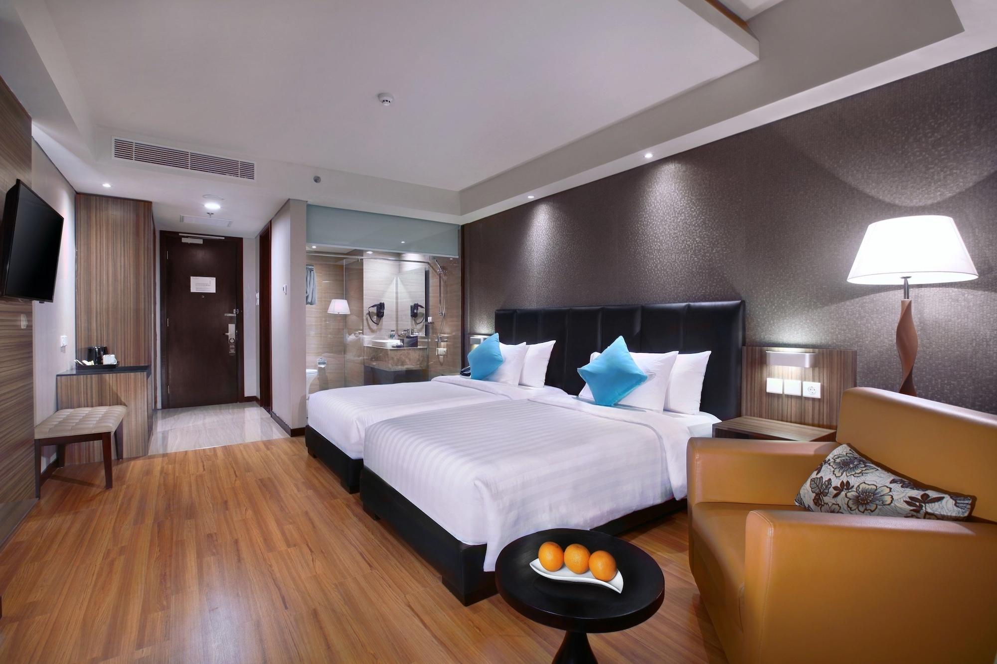 The Alana Hotel & Convention Center Solo By Aston Exteriér fotografie