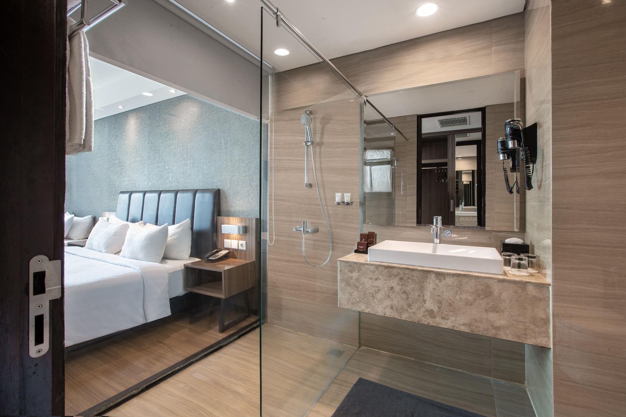 The Alana Hotel & Convention Center Solo By Aston Exteriér fotografie